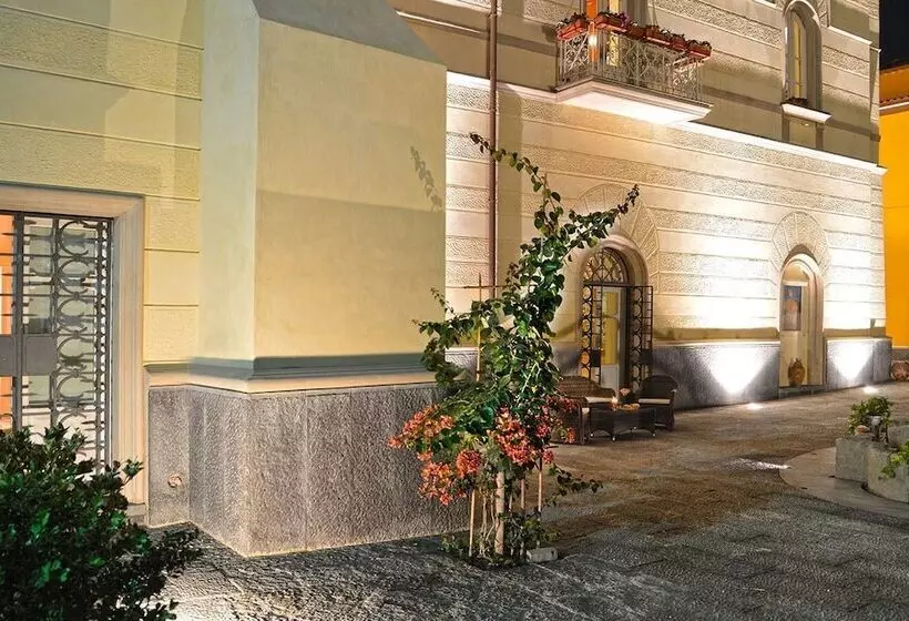 Hostelli Villa Silvana