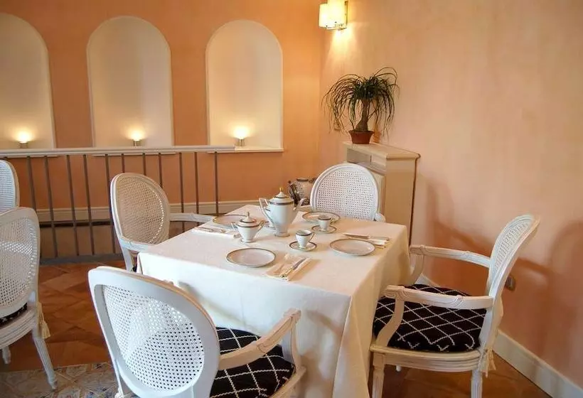 Hostelli Villa Silvana