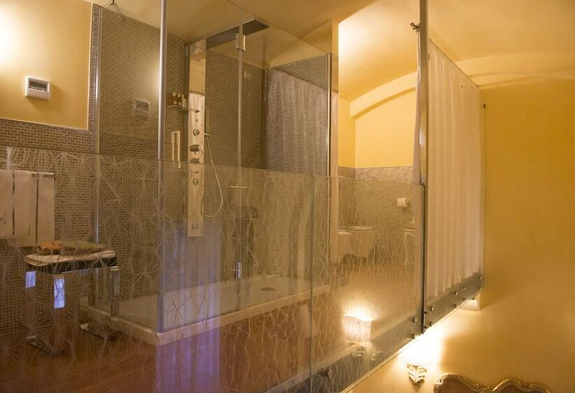 פונדק Villa Silvana