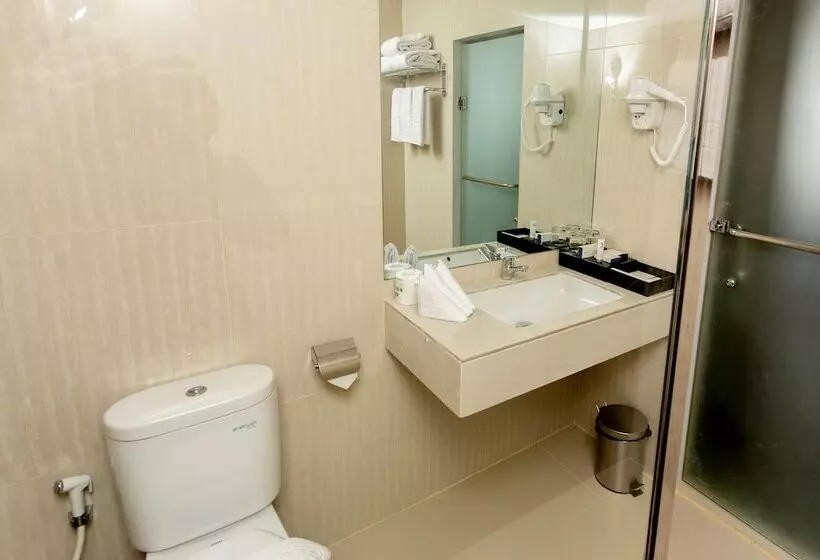 ホテル Best Western Batang Garing