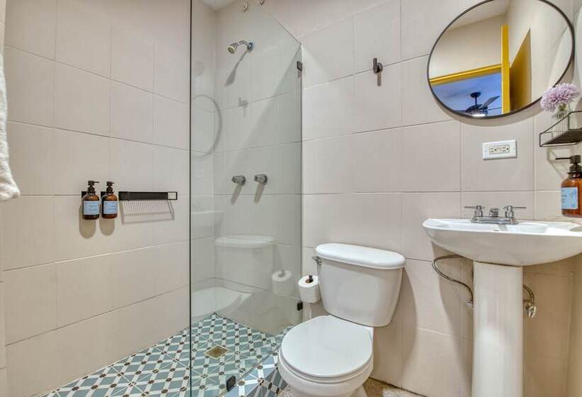 هتل Bocas Paradise