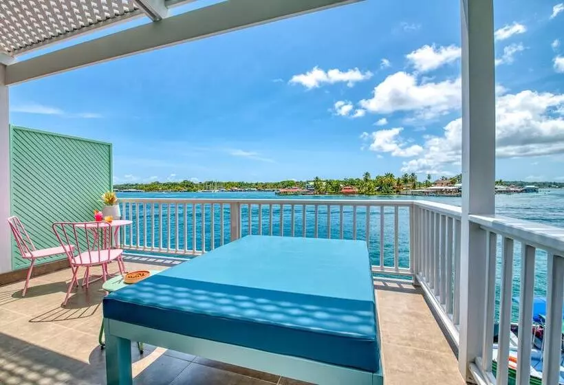 هتل Bocas Paradise