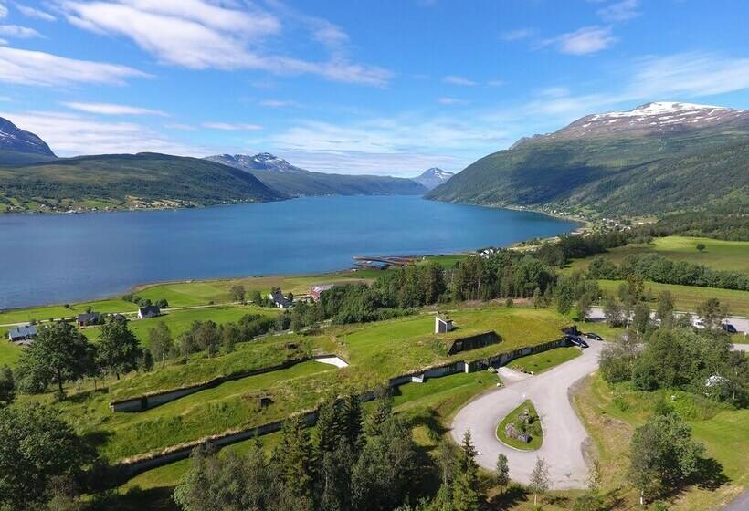 فندق Fjellkysten