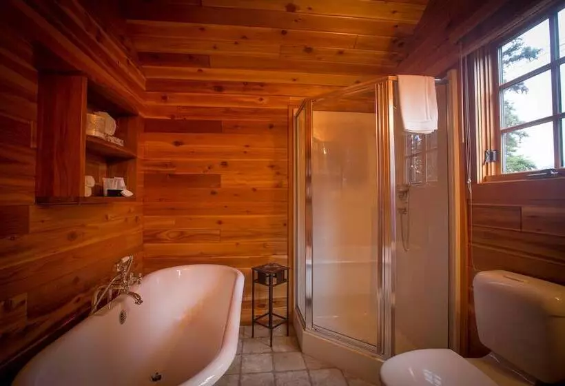 Hotelli Paradise Lodge And Bungalows