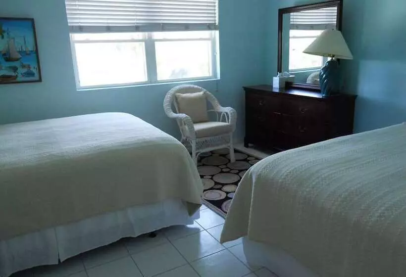 Silver Sands Condominiums