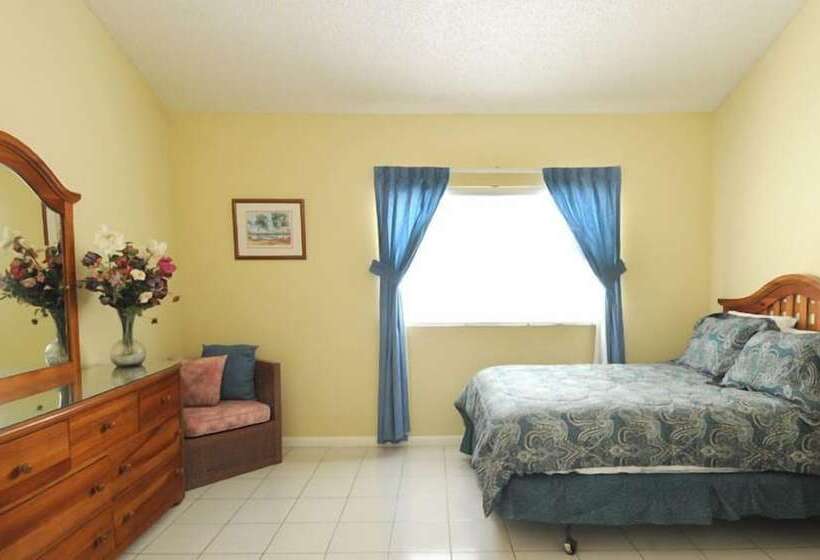 Silver Sands Condominiums