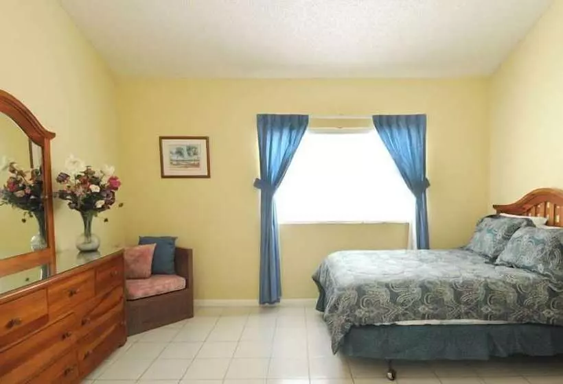 Silver Sands Condominiums