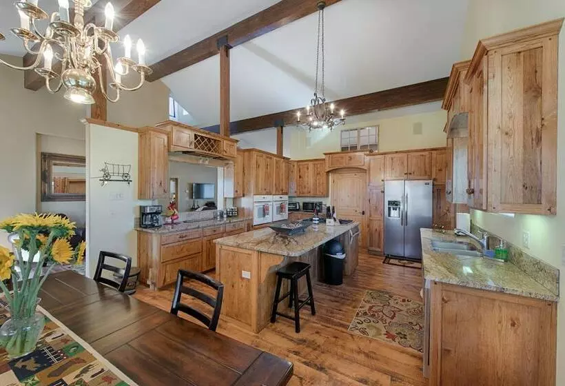 Broken Ridge Ranch By Casago Mccall  Donerightmanagement