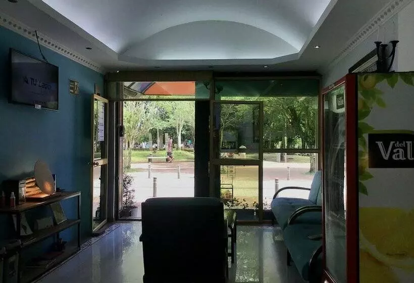 ペンション Hostal R. Williams