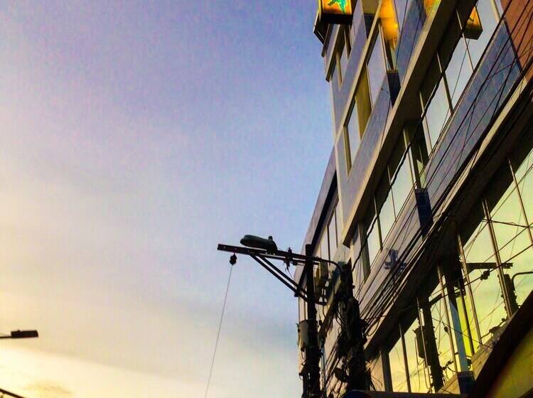 Pension Hostal R. Williams