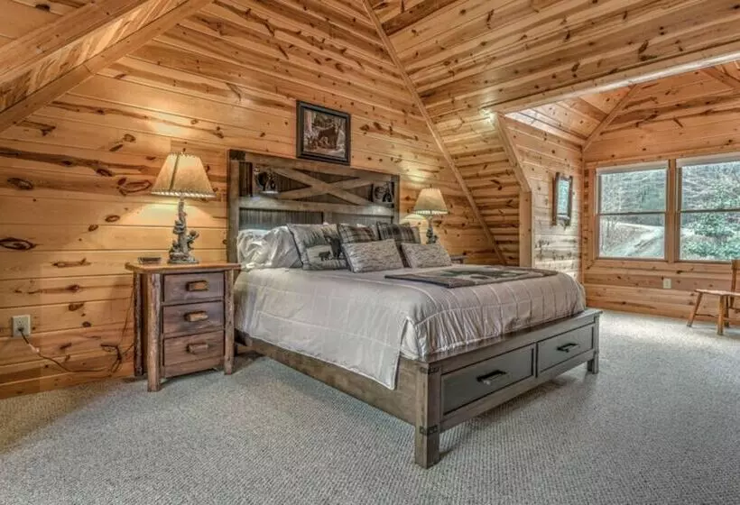 Bearfoot Lodge By Escape To Blue Ridge