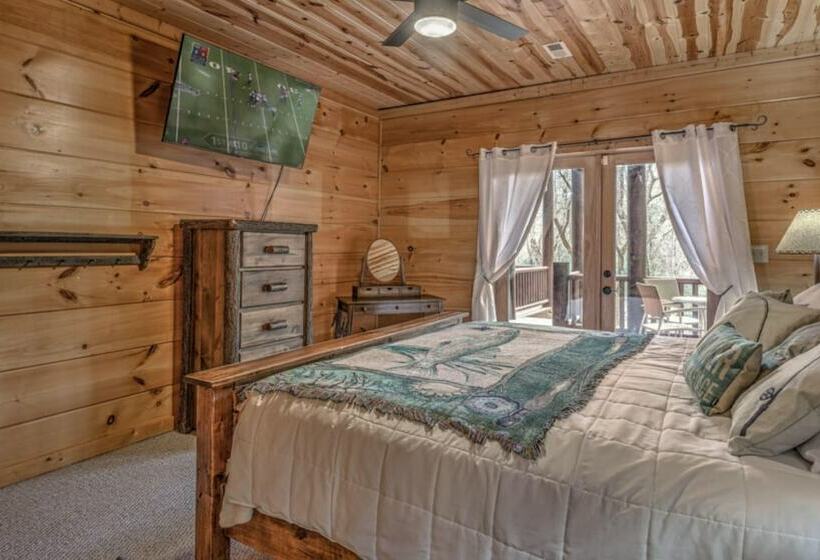 Bearfoot Lodge By Escape To Blue Ridge