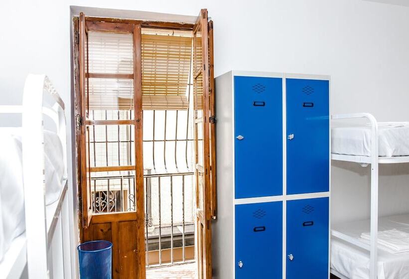 Hostel Benidorm Beach