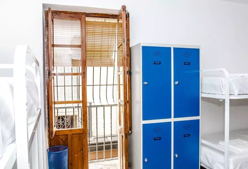 Hostel Benidorm Beach