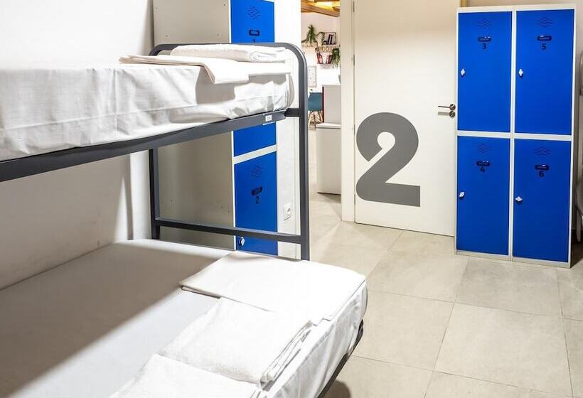 Hostel Benidorm Beach