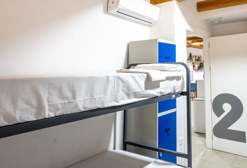 Hostel Benidorm Beach