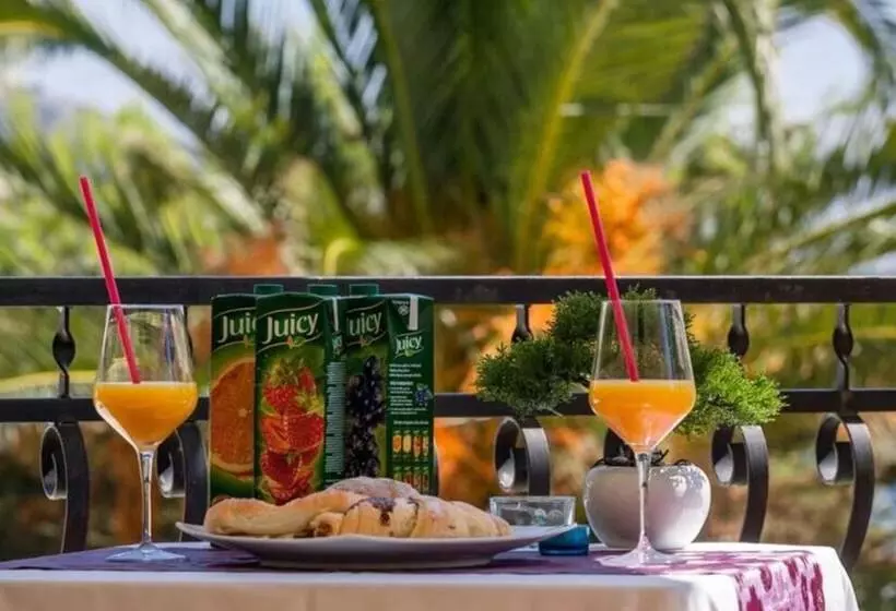 Hotelli Splendid Double Bed Room With Balcony And Sea View