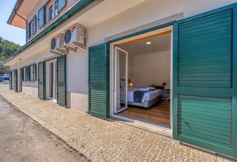 پانسیون Central Suites Arouca