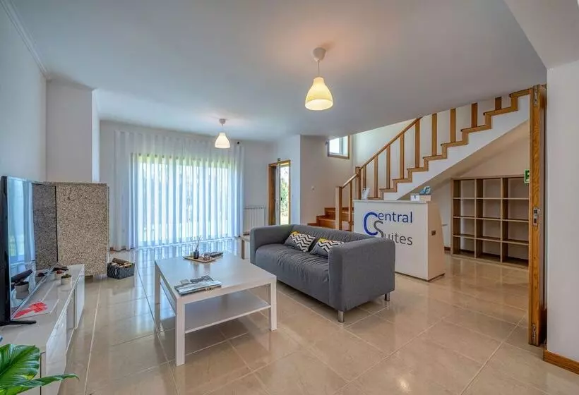 Majatalo Central Suites Arouca