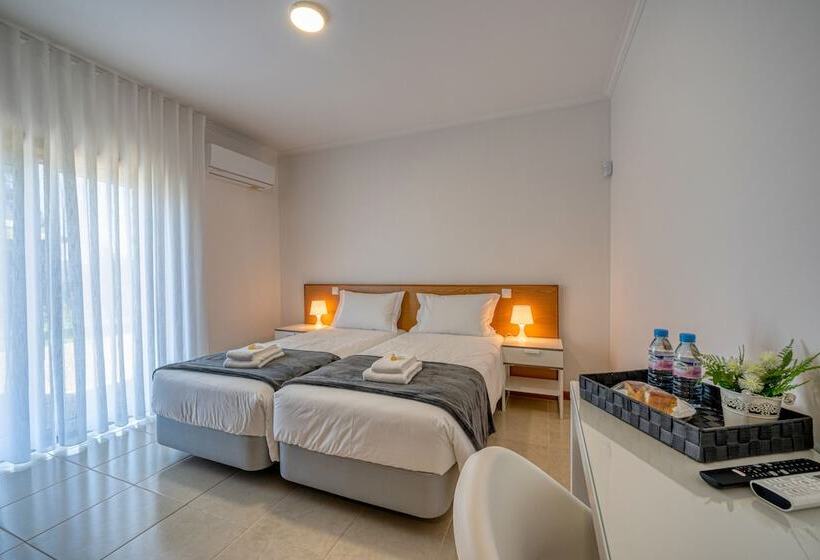 پانسیون Central Suites Arouca