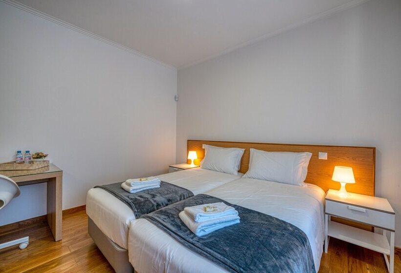 پانسیون Central Suites Arouca