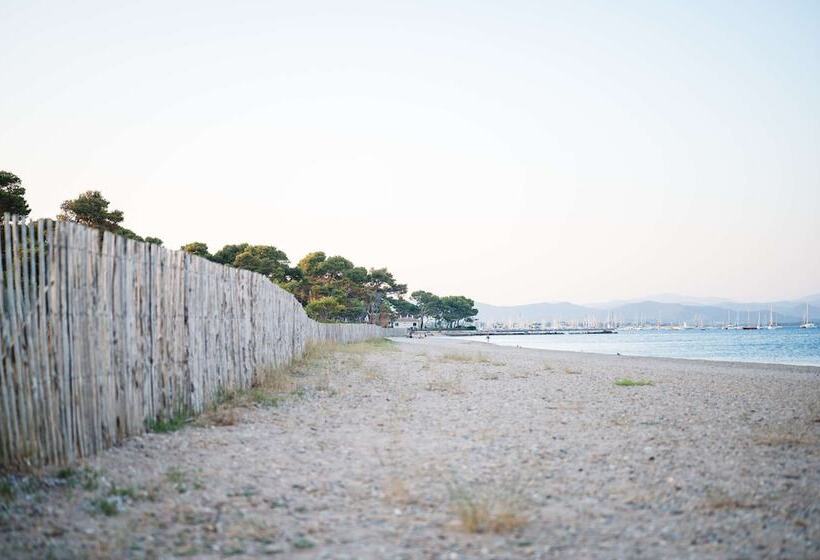 Hotell Le Hameau Des Pesquiers Ecolodge, Curio Collection By Hilton