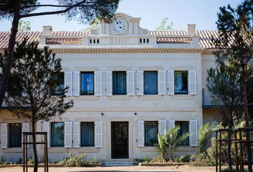 هتل Le Hameau Des Pesquiers Ecolodge, Curio Collection By Hilton