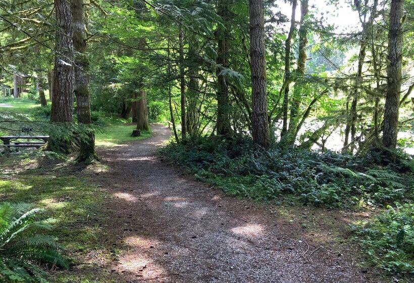 73sw   F/p   W/d   Sleeps 6