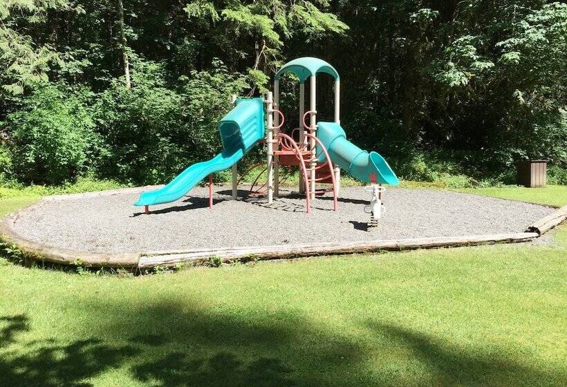 73sw   F/p   W/d   Sleeps 6