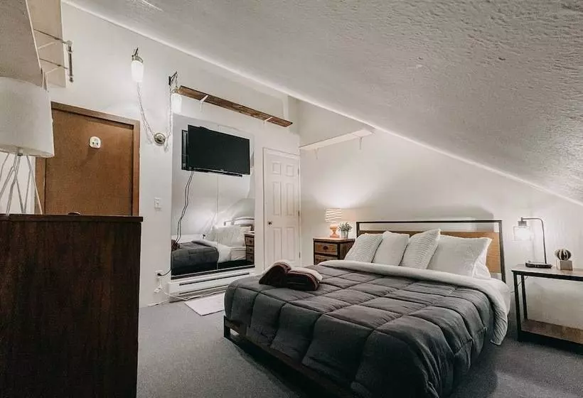 73sw   F/p   W/d   Sleeps 6