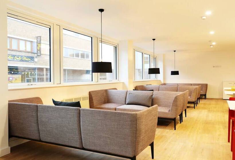 호스텔 Studio For Students Newcastle Underlyme