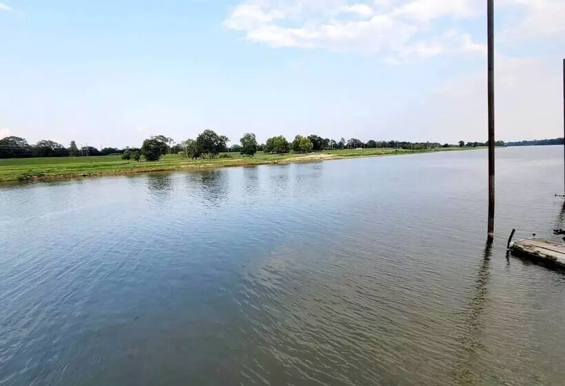 ホテル 2 Story Houseboat Seeking A Captain Fishpets Ok