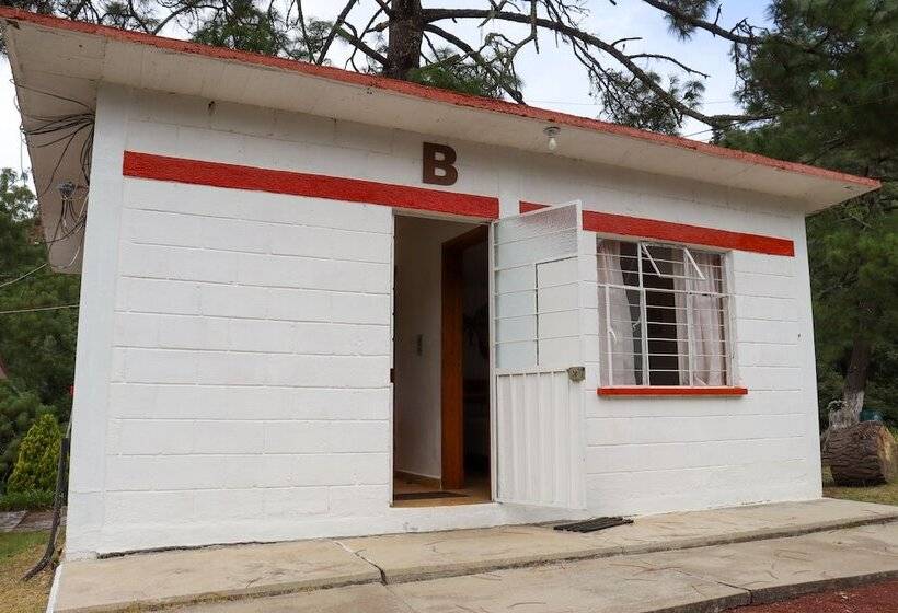 هتل Bungalows Villa Limon