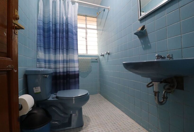 هتل Bungalows Villa Limon