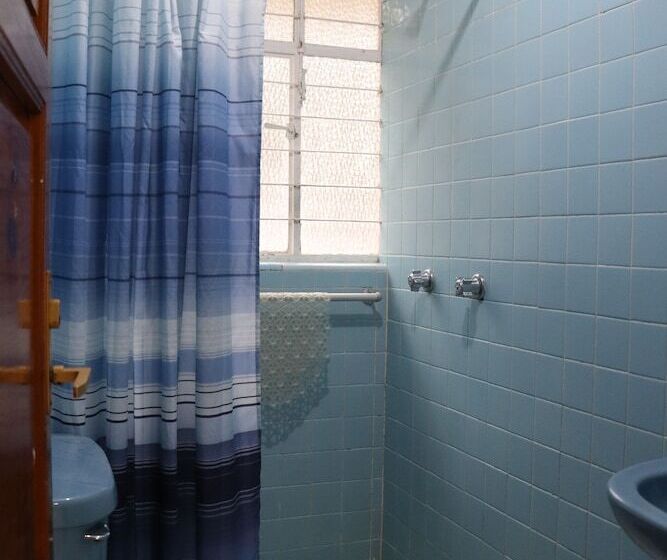 هتل Bungalows Villa Limon