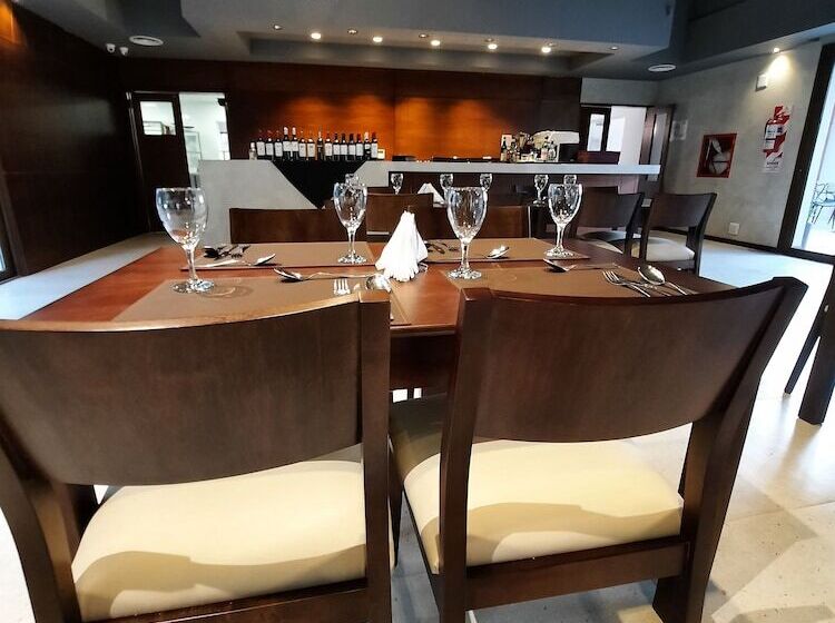 Hotel Estilo Mb   Merlo