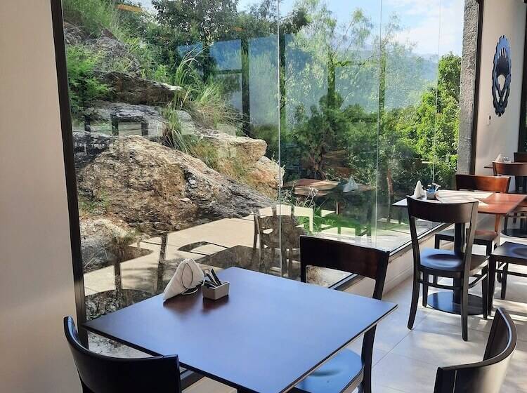 Hotel Estilo Mb   Merlo