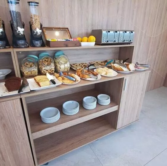 ホテル Estilo Mb   Merlo