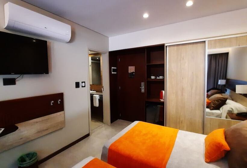 Hotel Estilo Mb   Merlo