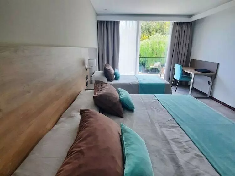 ホテル Estilo Mb   Merlo