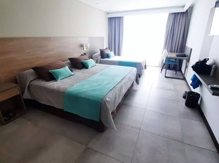 ホテル Estilo Mb   Merlo