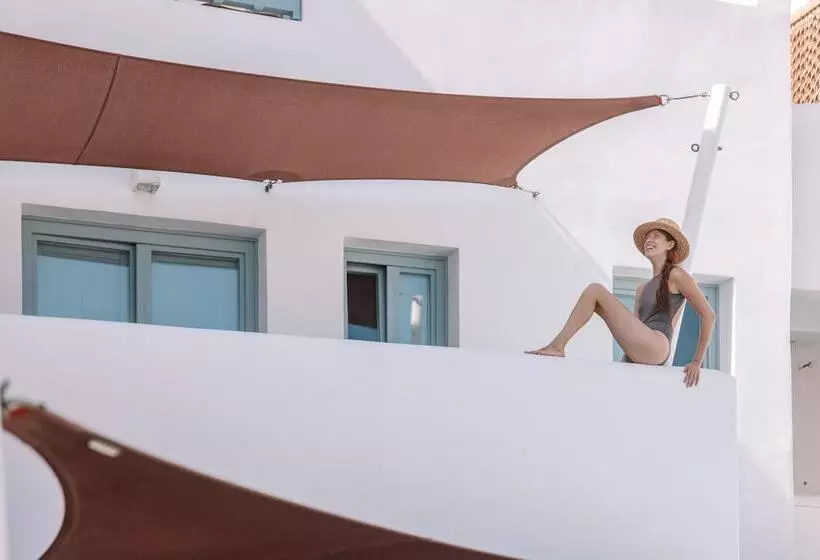 Hotelli Infinity Blue Suites