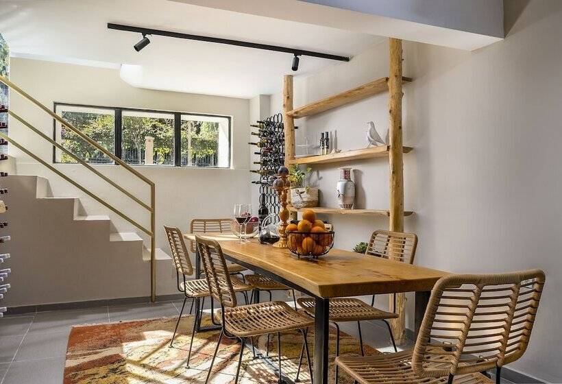 בית מלון כפרי Kipos