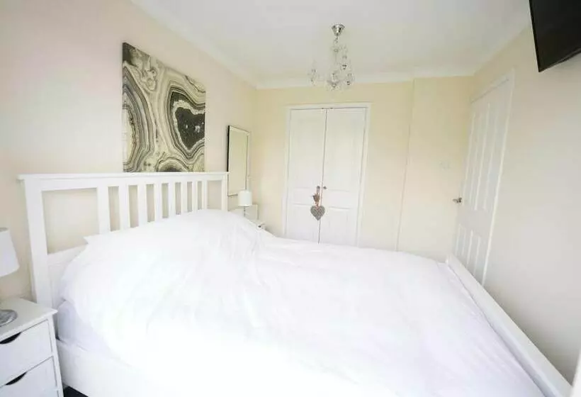 New Unique 2bd Detached Bungalow Burnhamonsea