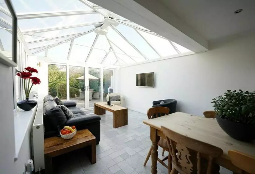 New Unique 2bd Detached Bungalow Burnhamonsea