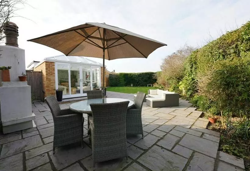 New Unique 2bd Detached Bungalow Burnhamonsea