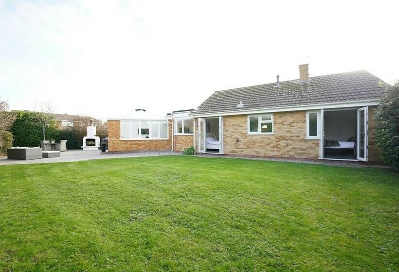 New Unique 2bd Detached Bungalow Burnhamonsea