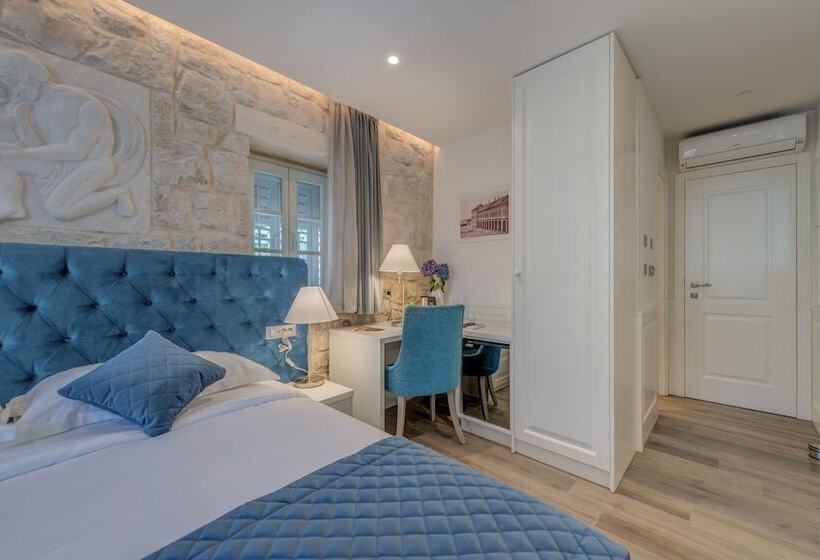 ペンション Stonemasons Heritage