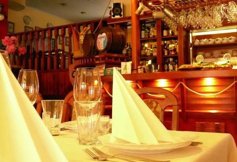 Majatalo Willa Kliper