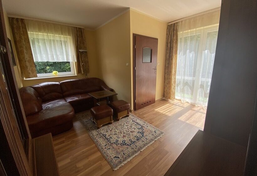 ペンション Willa Kliper